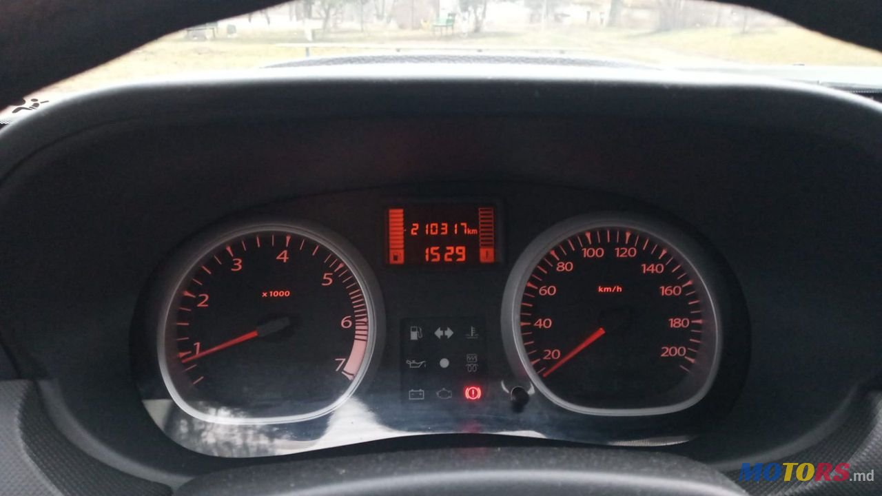 2013' Dacia Duster photo #6