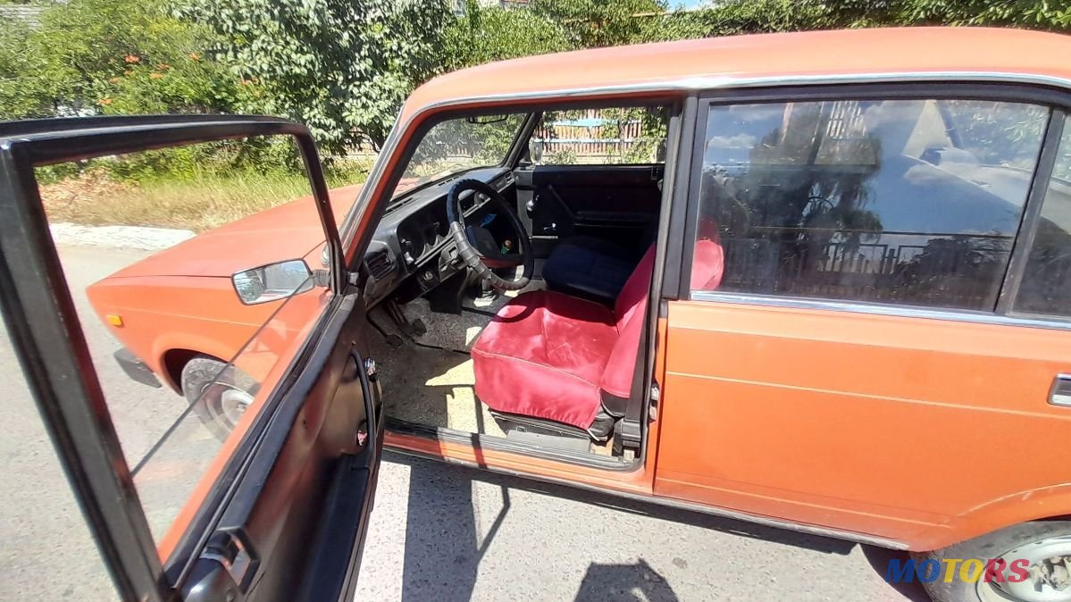 1982' ВАЗ 2105 Lada photo #6