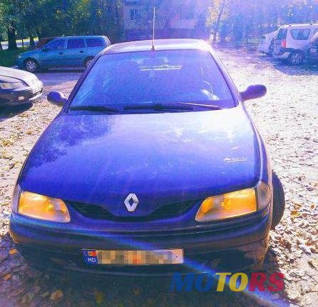 1996' Renault Laguna photo #2