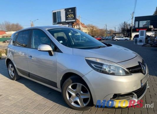 2012' Renault Scenic photo #4