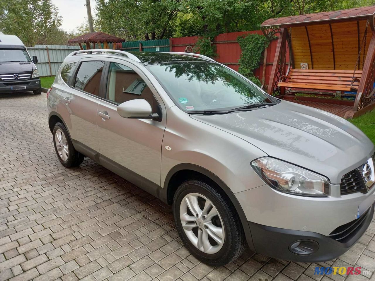 2011' Nissan Qashqai photo #1