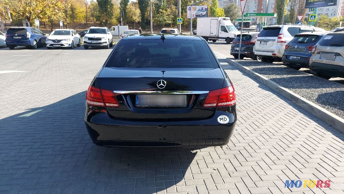 2014' Mercedes-Benz E Класс photo #4