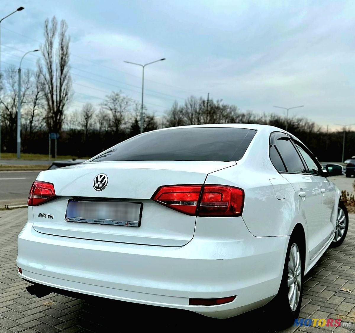 2015' Volkswagen Jetta photo #2