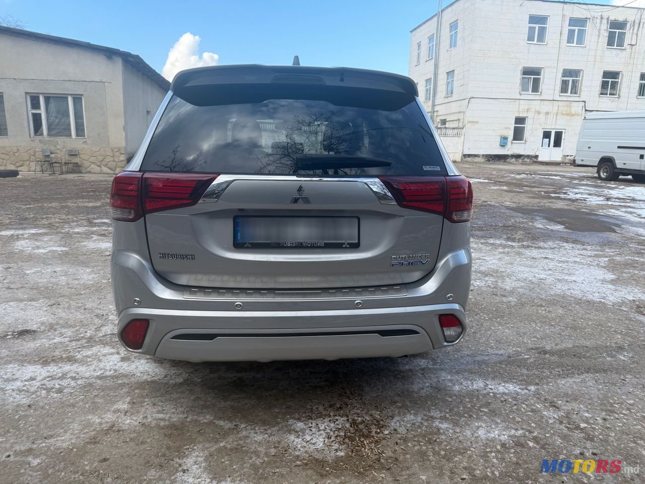 2018' Mitsubishi Outlander photo #5