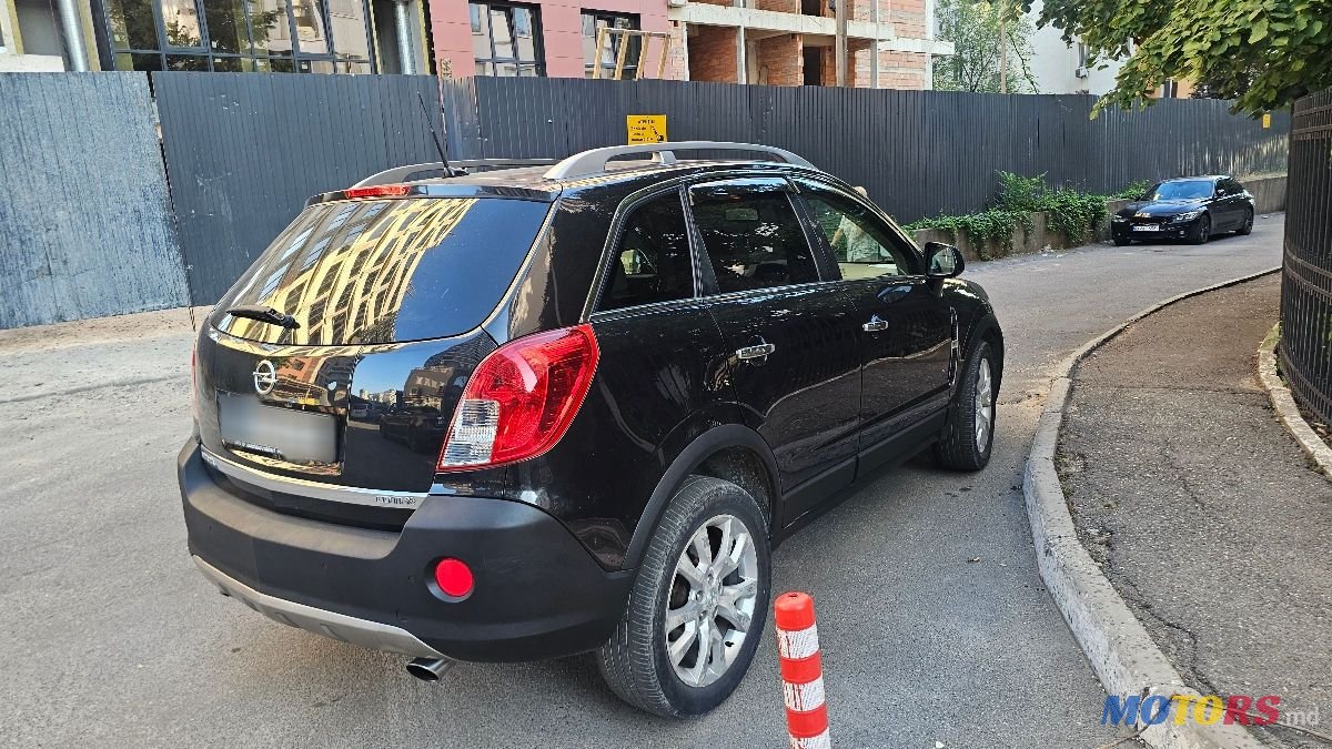 2011' Opel Antara photo #2