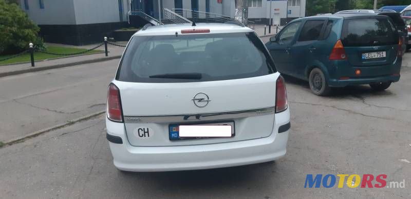 2006' Opel Astra photo #4