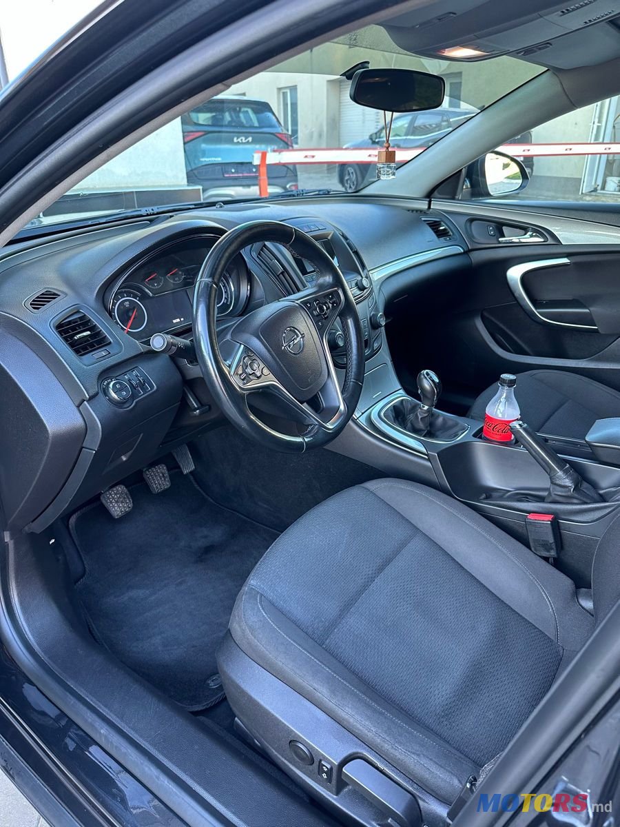 2014' Opel Insignia photo #6