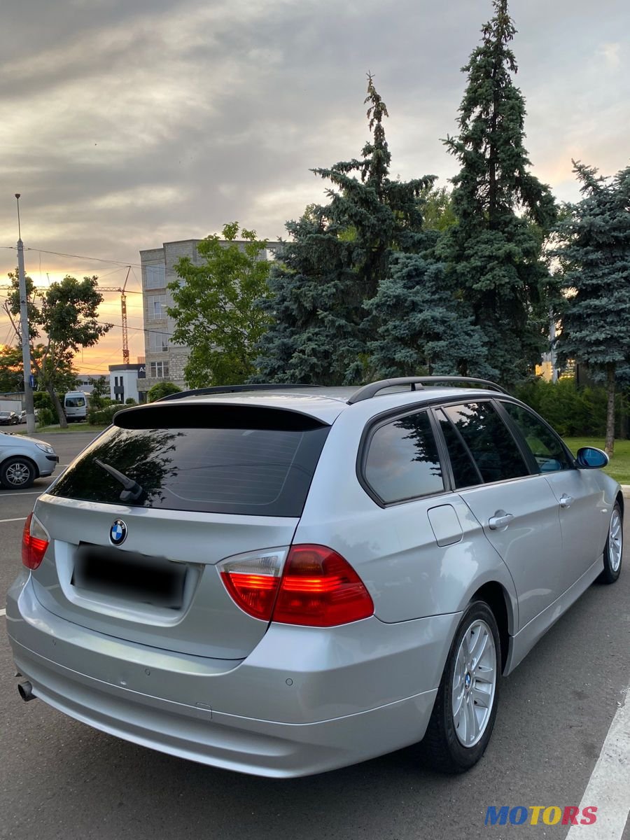 2008' BMW 3 Series photo #5