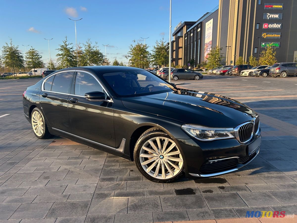 2018' BMW 7 Series photo #2