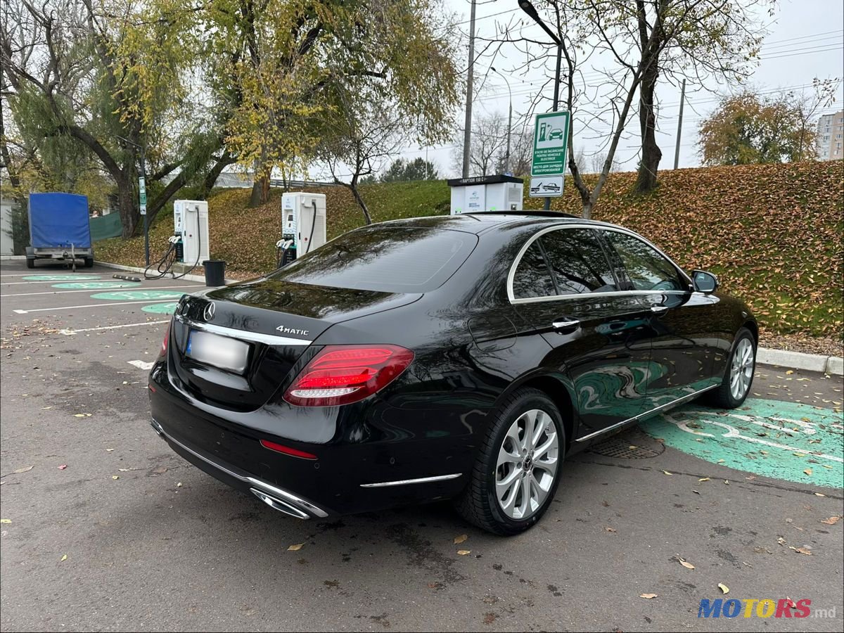 2020' Mercedes-Benz E-Class photo #6
