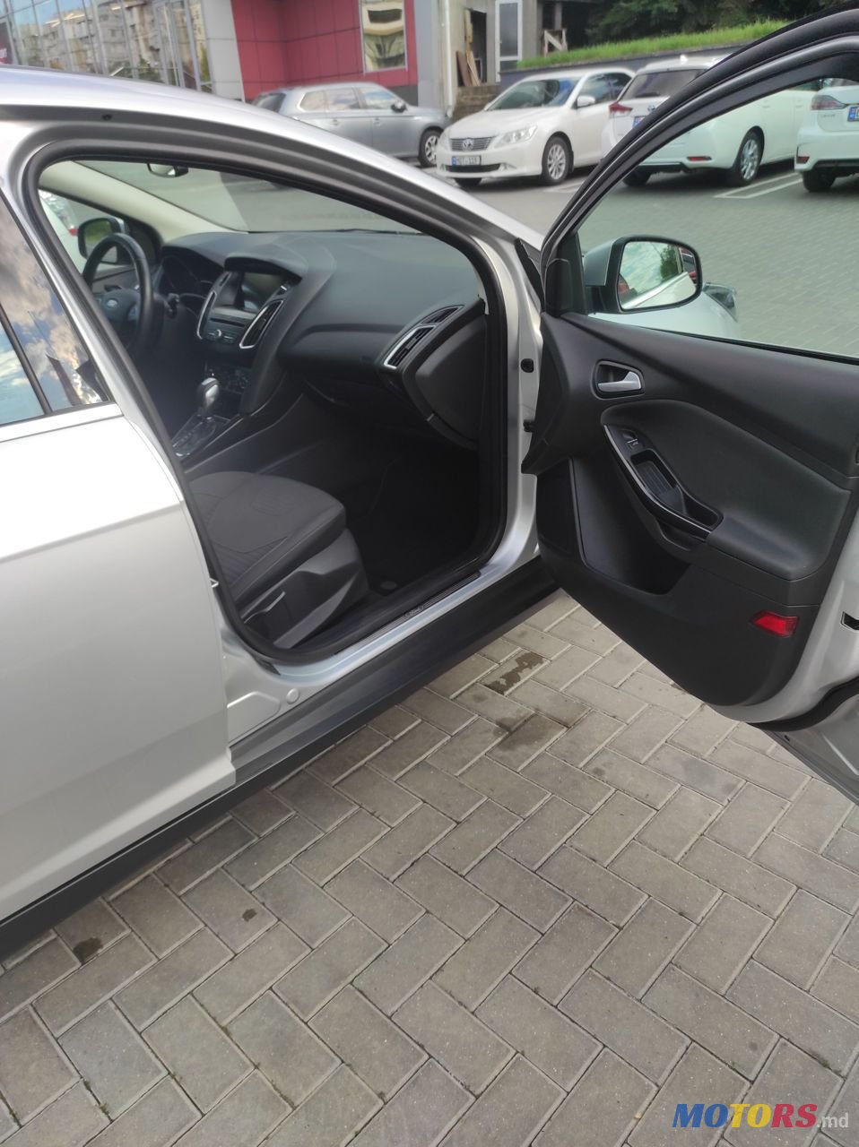 2017' Ford Focus photo #4