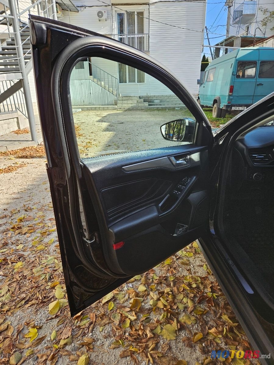 2019' Ford Focus photo #6