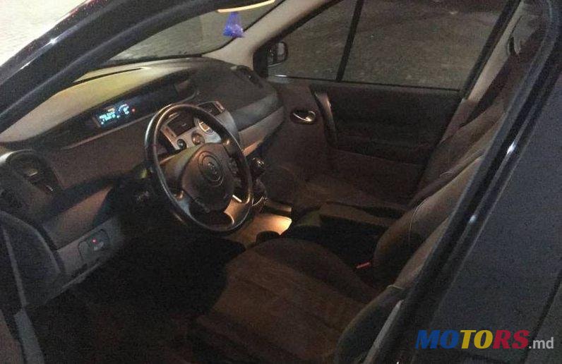 2006' Renault Grand Scenic photo #5