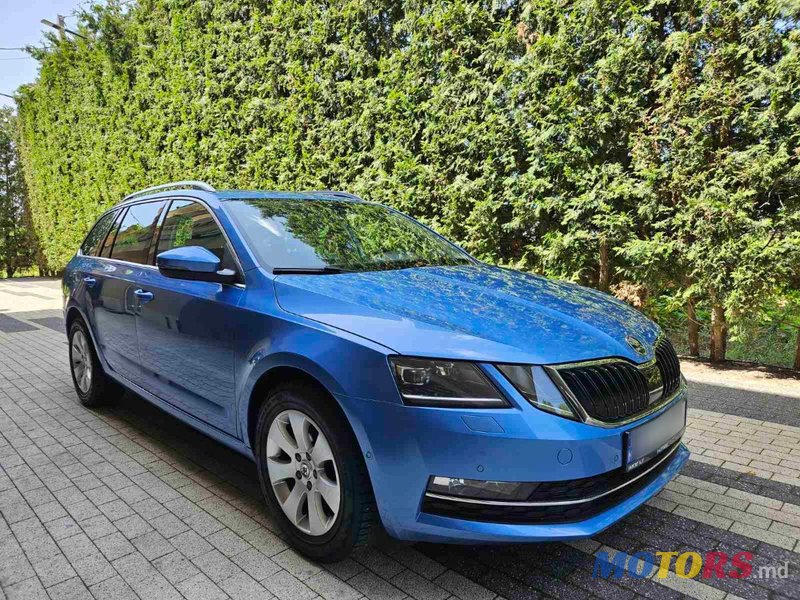 2017' Skoda Octavia photo #2