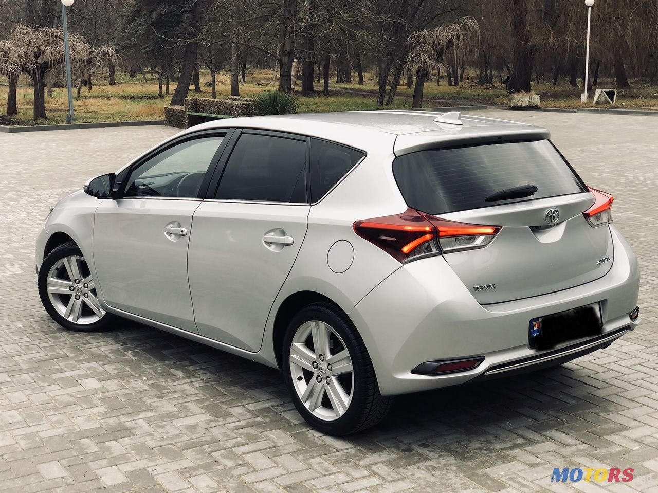 2016' Toyota Auris photo #1