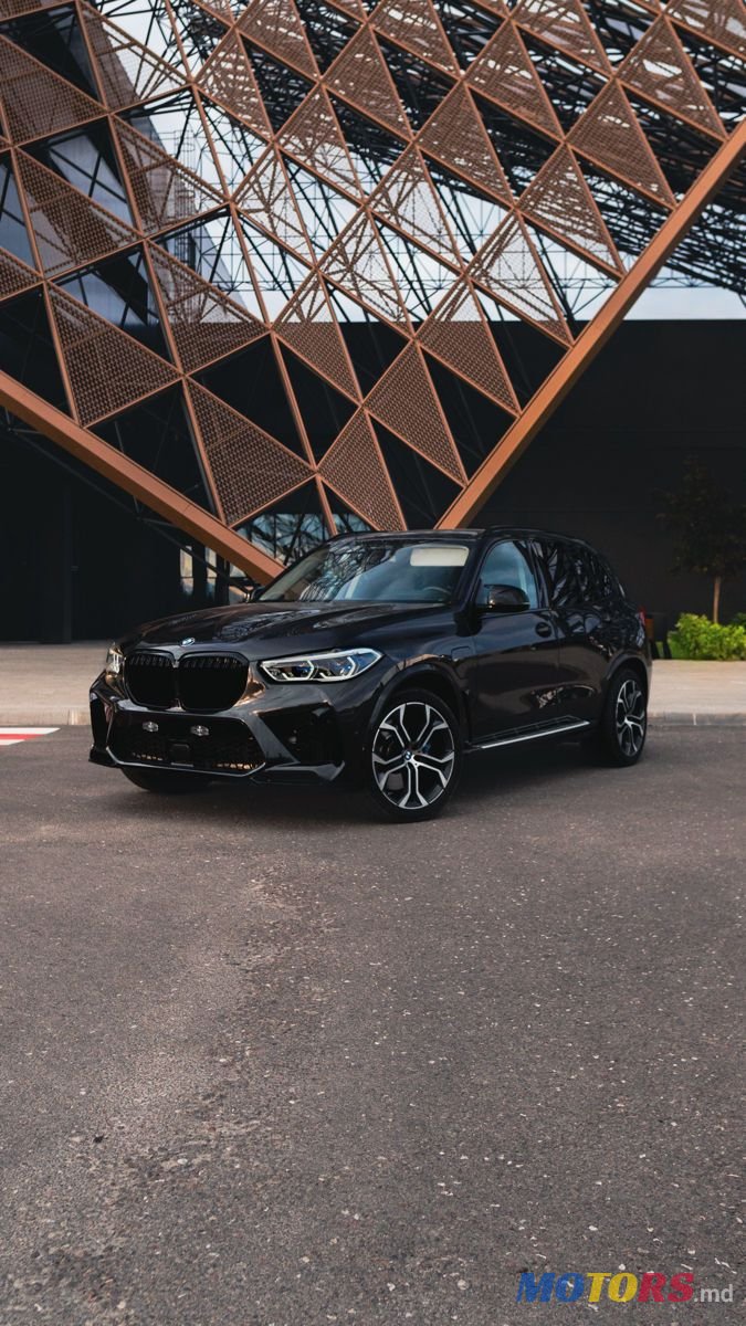 2021' BMW X5 photo #1