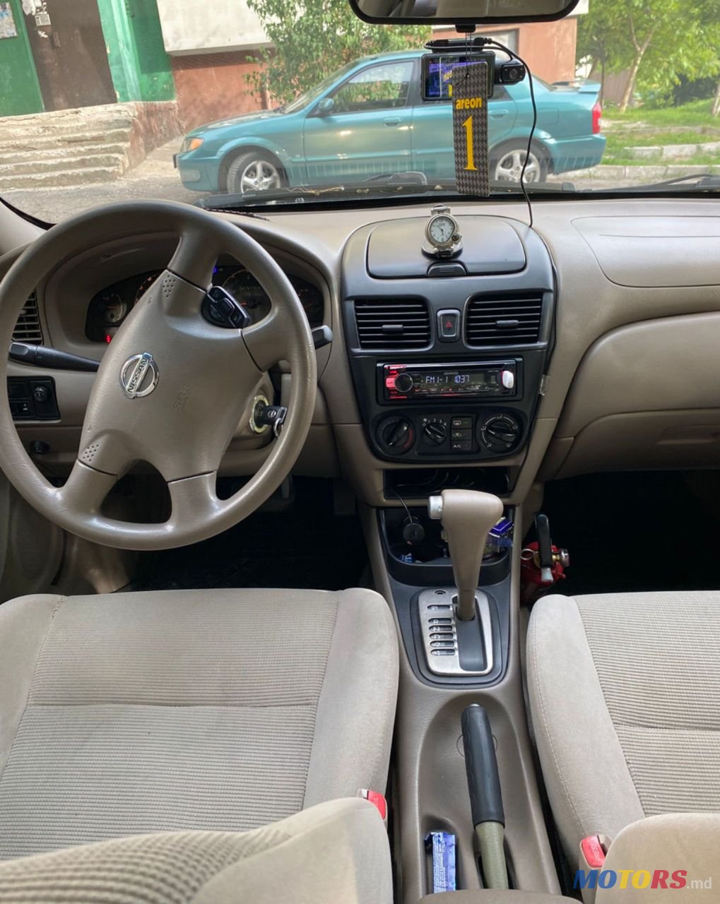 2005' Nissan Sentra photo #2