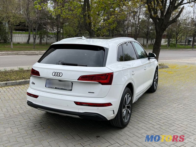 2021' Audi Q5 photo #3