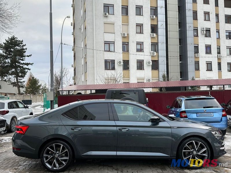 2020' Skoda Superb photo #4