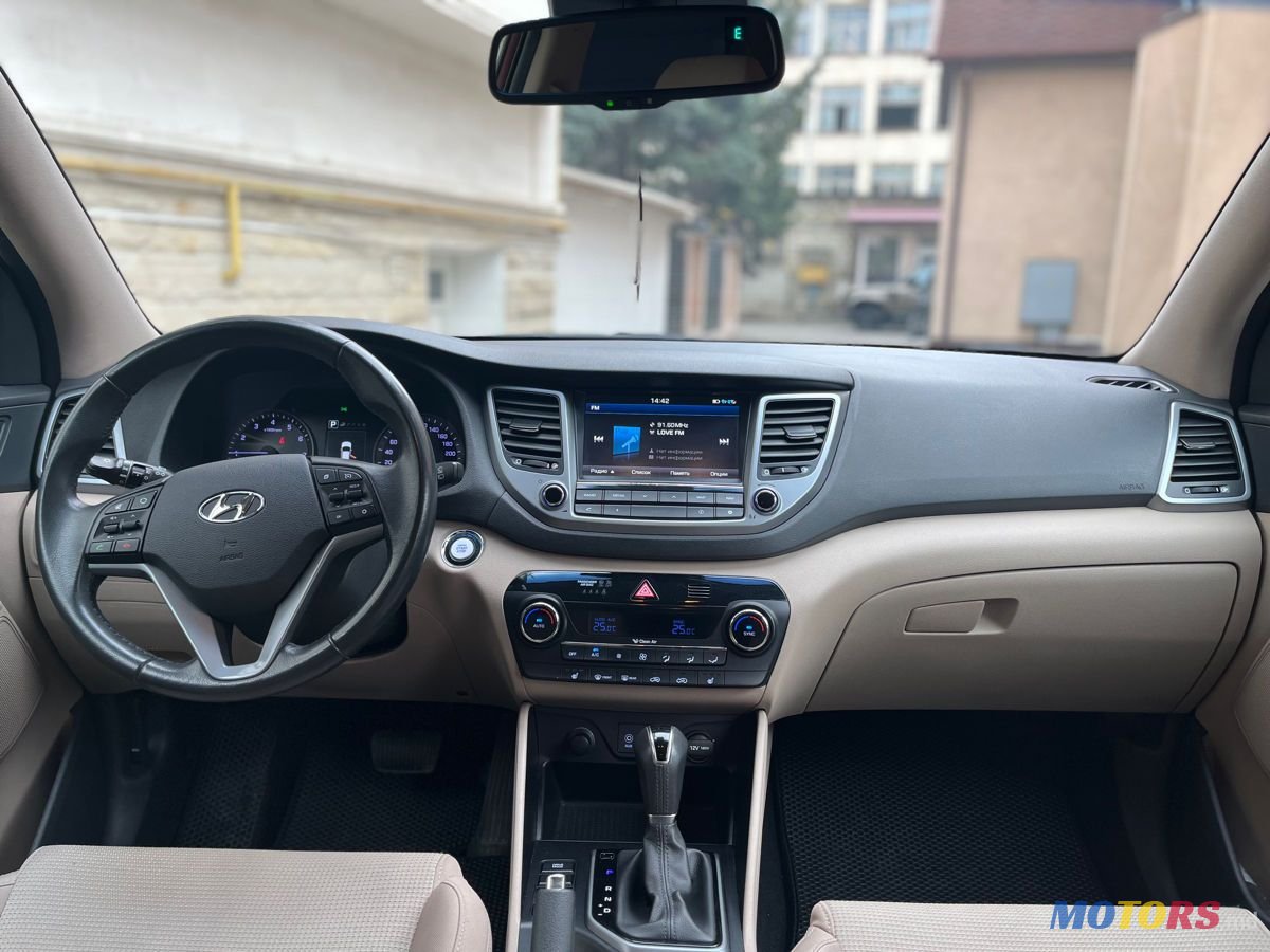 2016' Hyundai Tucson photo #6