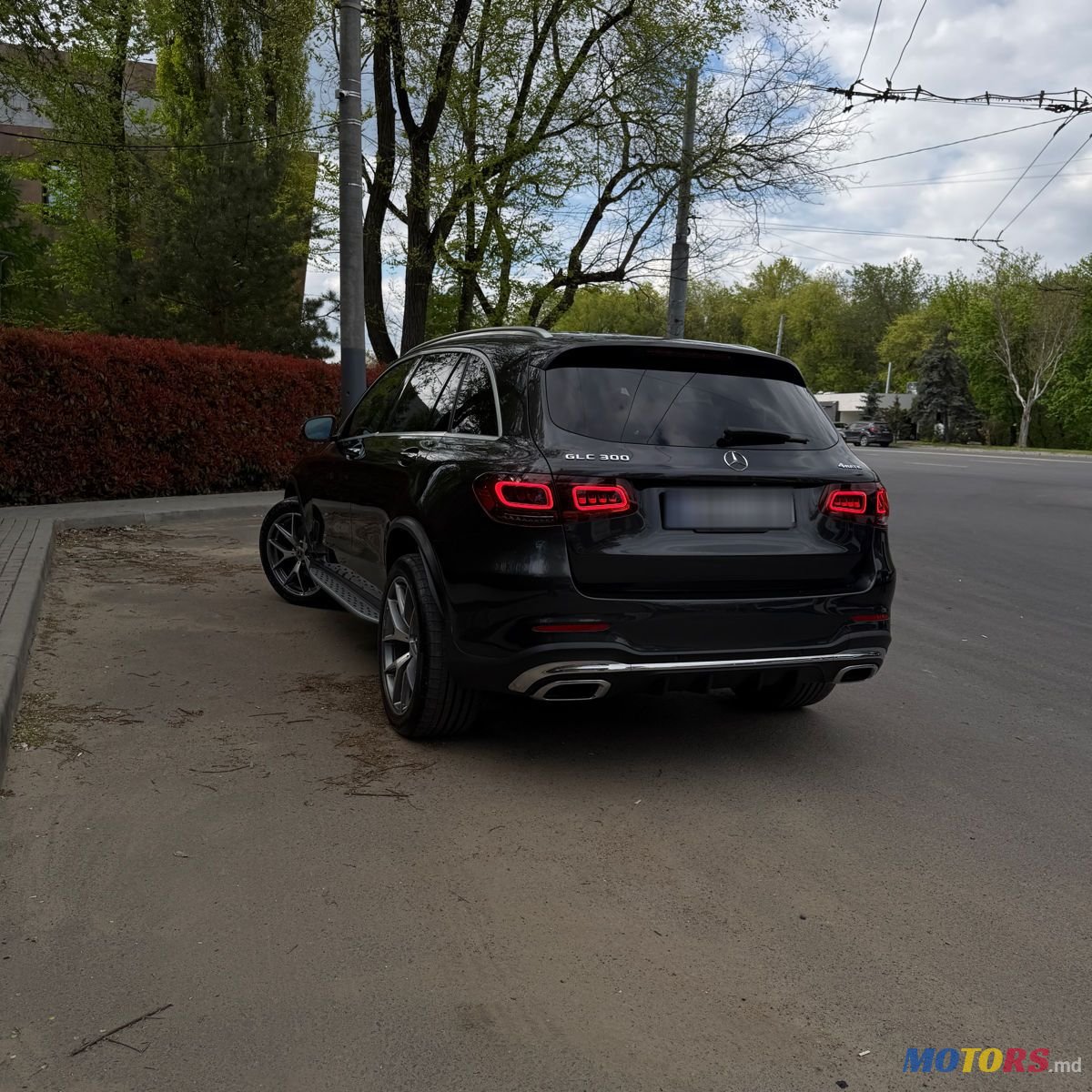 2020' Mercedes-Benz GLC photo #3