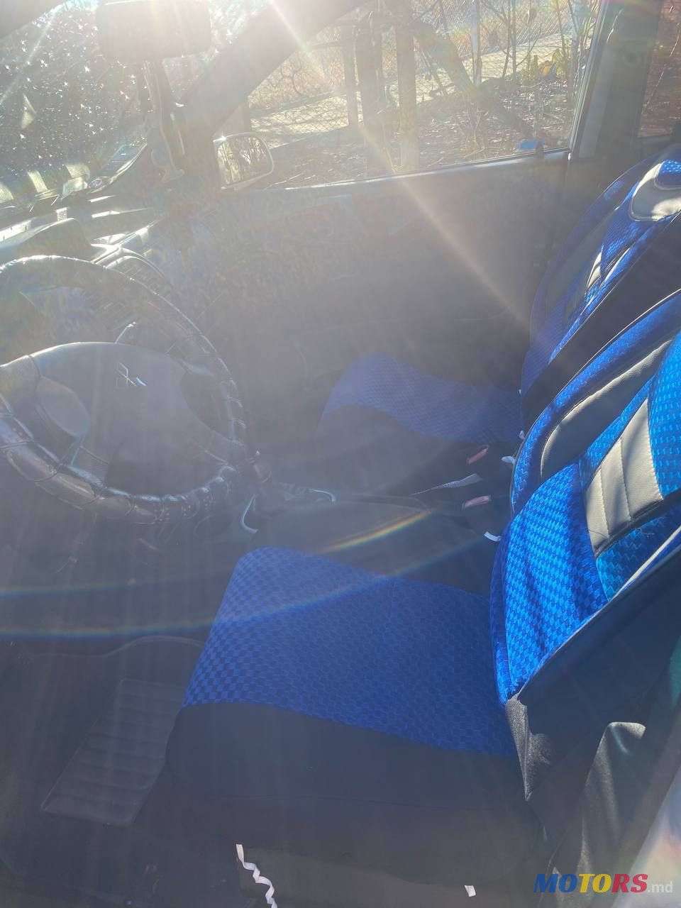 2003' Mitsubishi Space Star photo #3