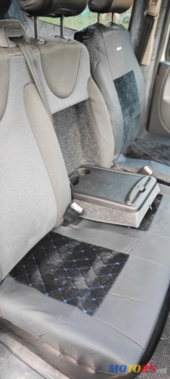 2010' Peugeot photo #3