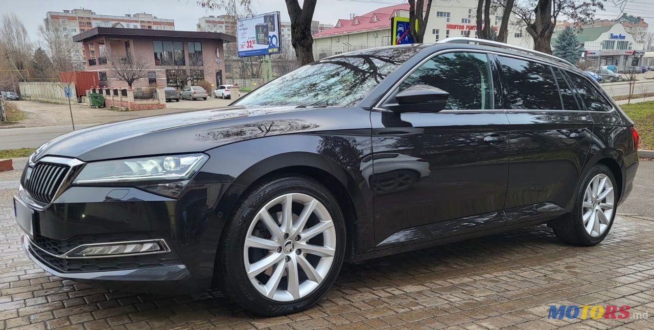 2020' Skoda Superb photo #2