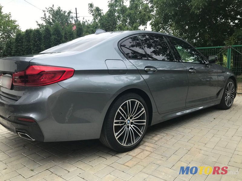 2018' BMW 5 Series photo #4