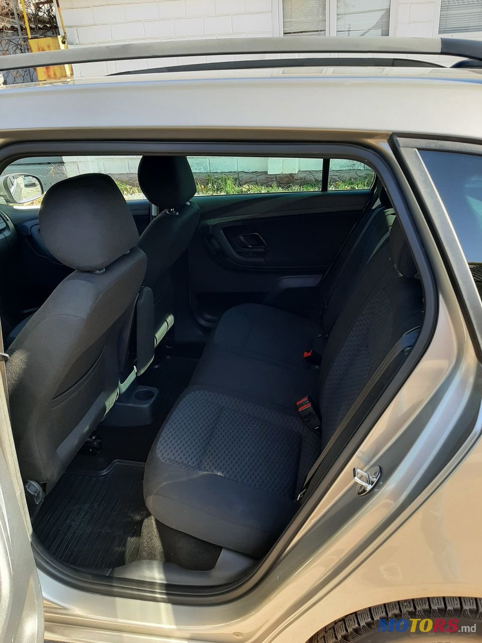 2011' Skoda Fabia photo #6