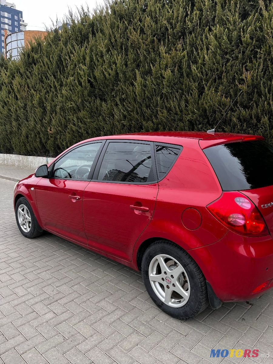 2008' Kia Ceed photo #6