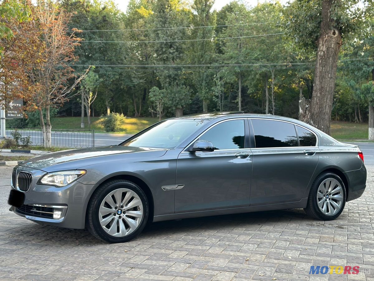 2014' BMW 7 Series photo #4