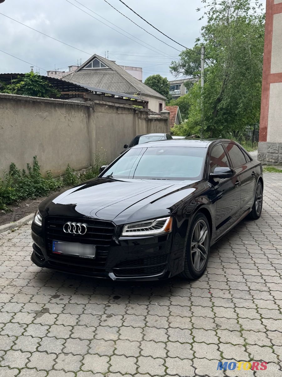 2017' Audi A8 photo #2