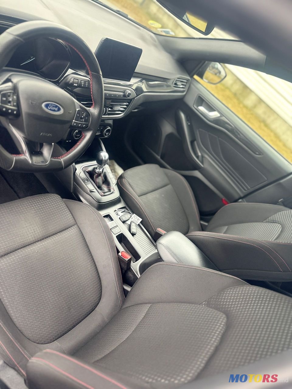 2022' Ford Focus ST photo #5