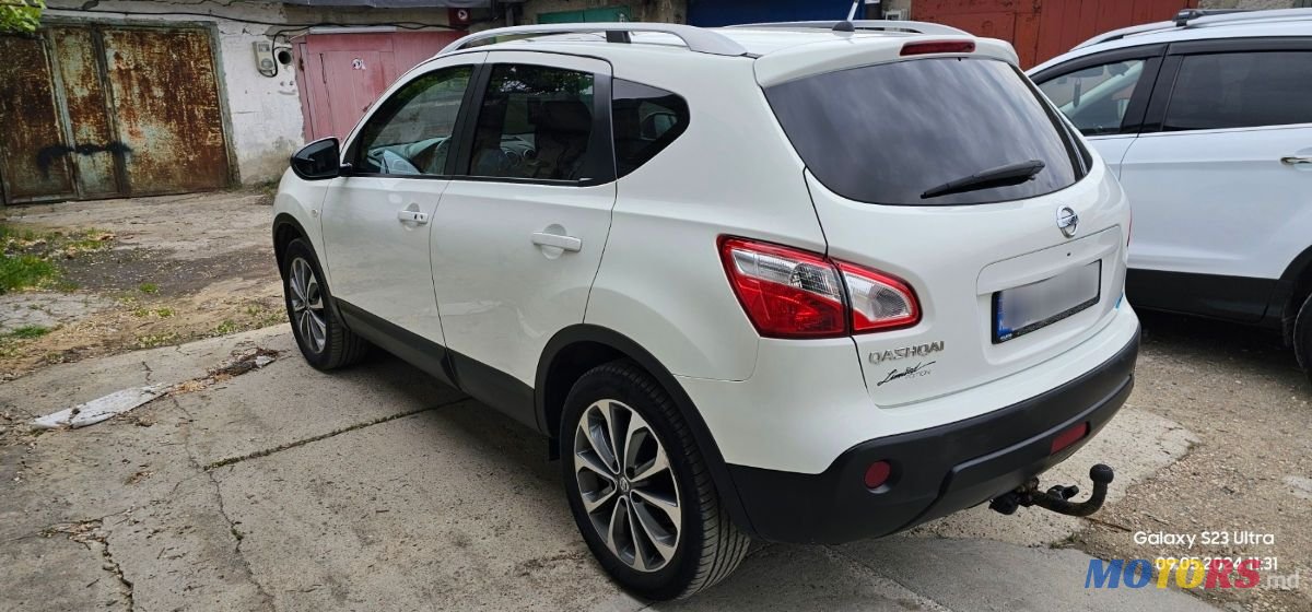 2011' Nissan Qashqai photo #6