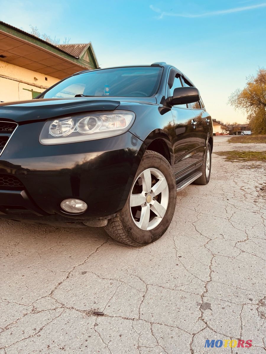 2007' Hyundai Santa Fe photo #3