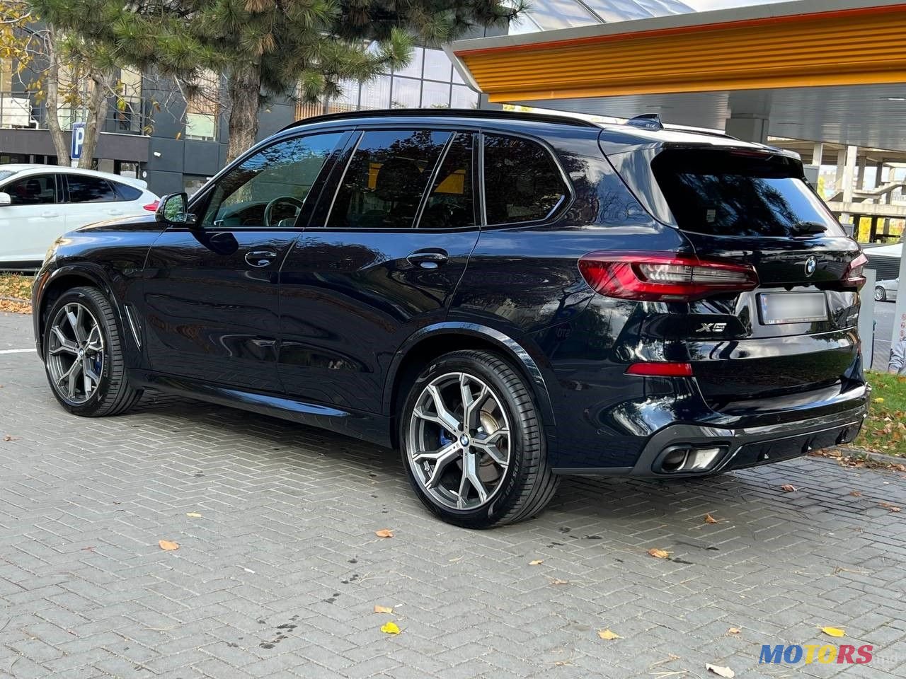 2021' BMW X5 photo #6