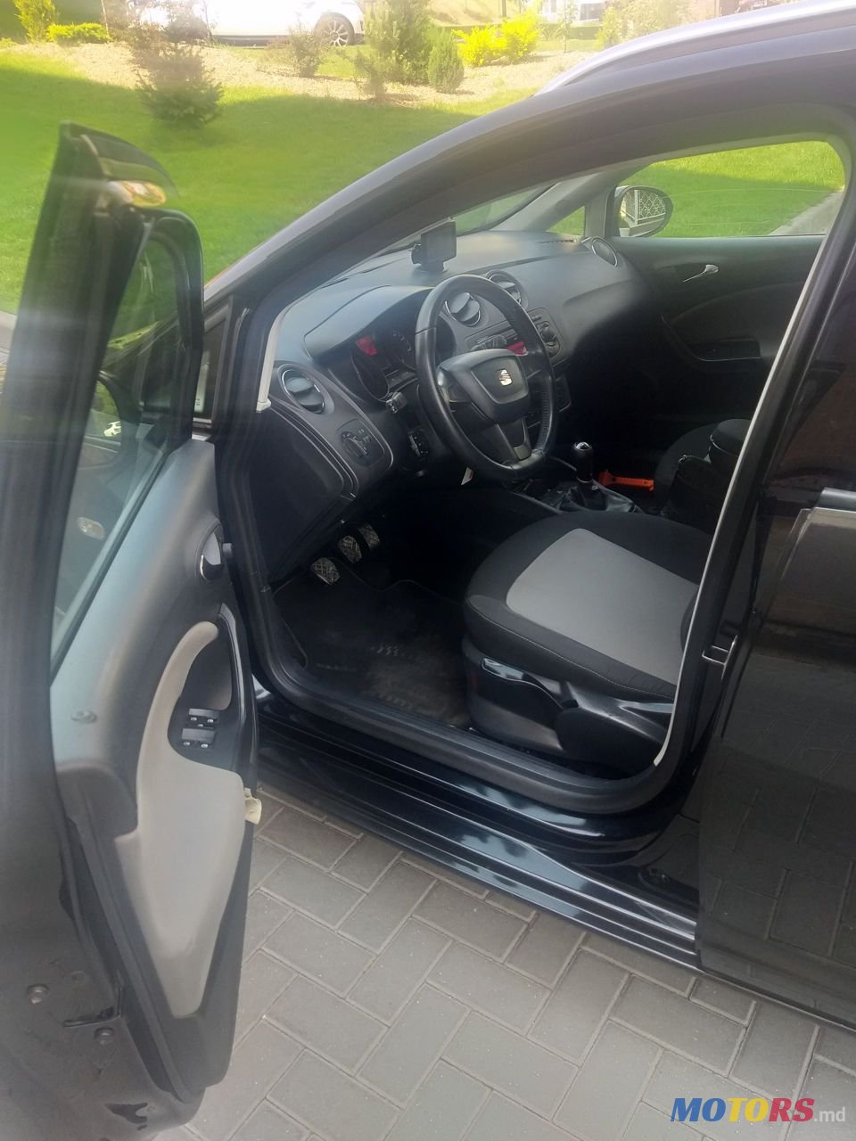 2012' SEAT Ibiza photo #4