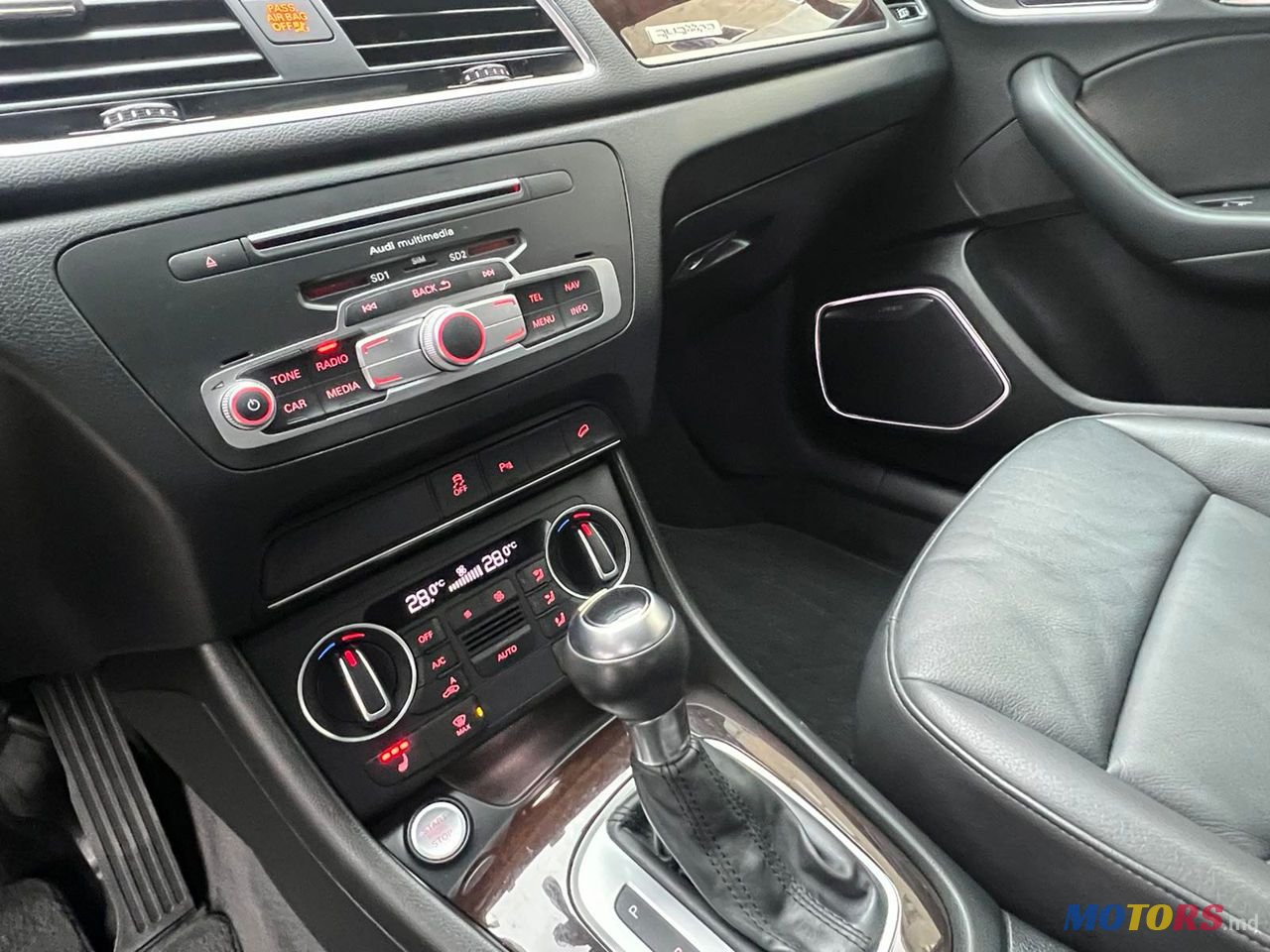 2016' Audi Q3 photo #6