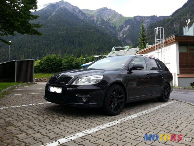 2011' Skoda Octavia photo #1