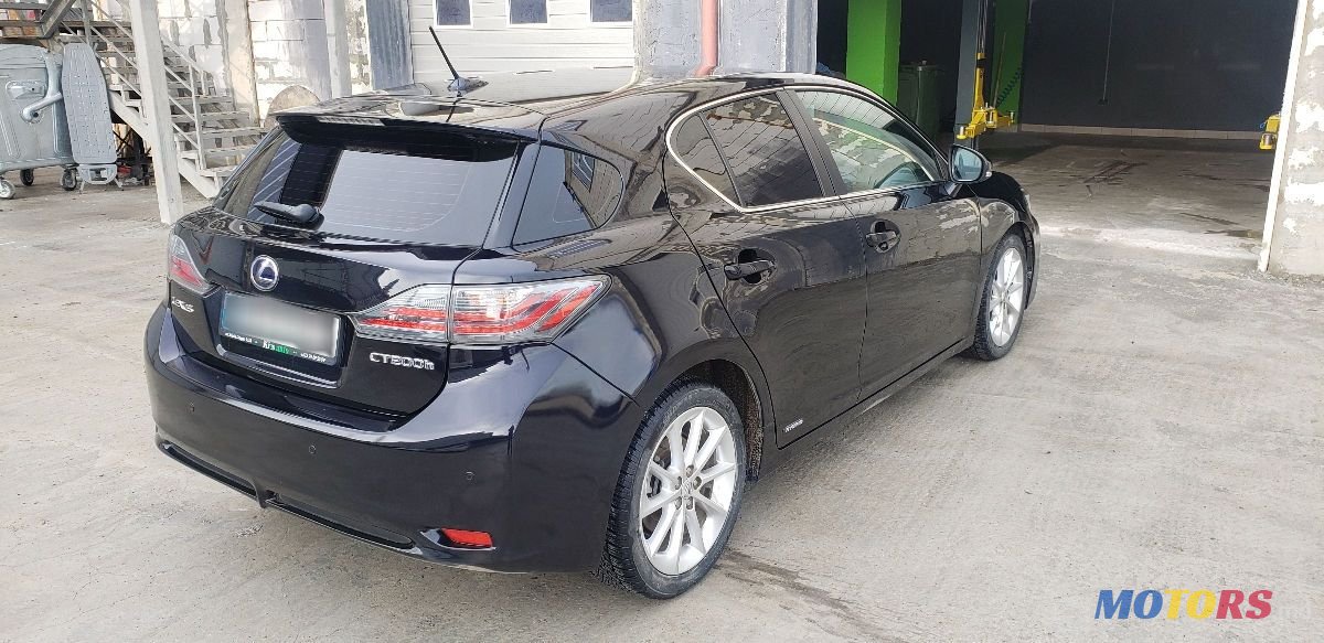 2011' Lexus Ct Series photo #3