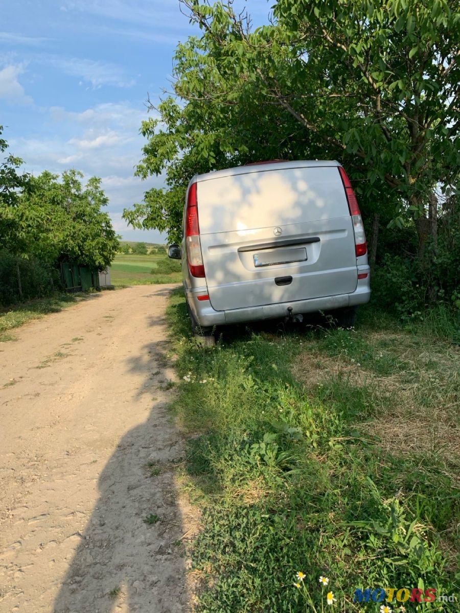 2009' Mercedes-Benz Vito photo #3