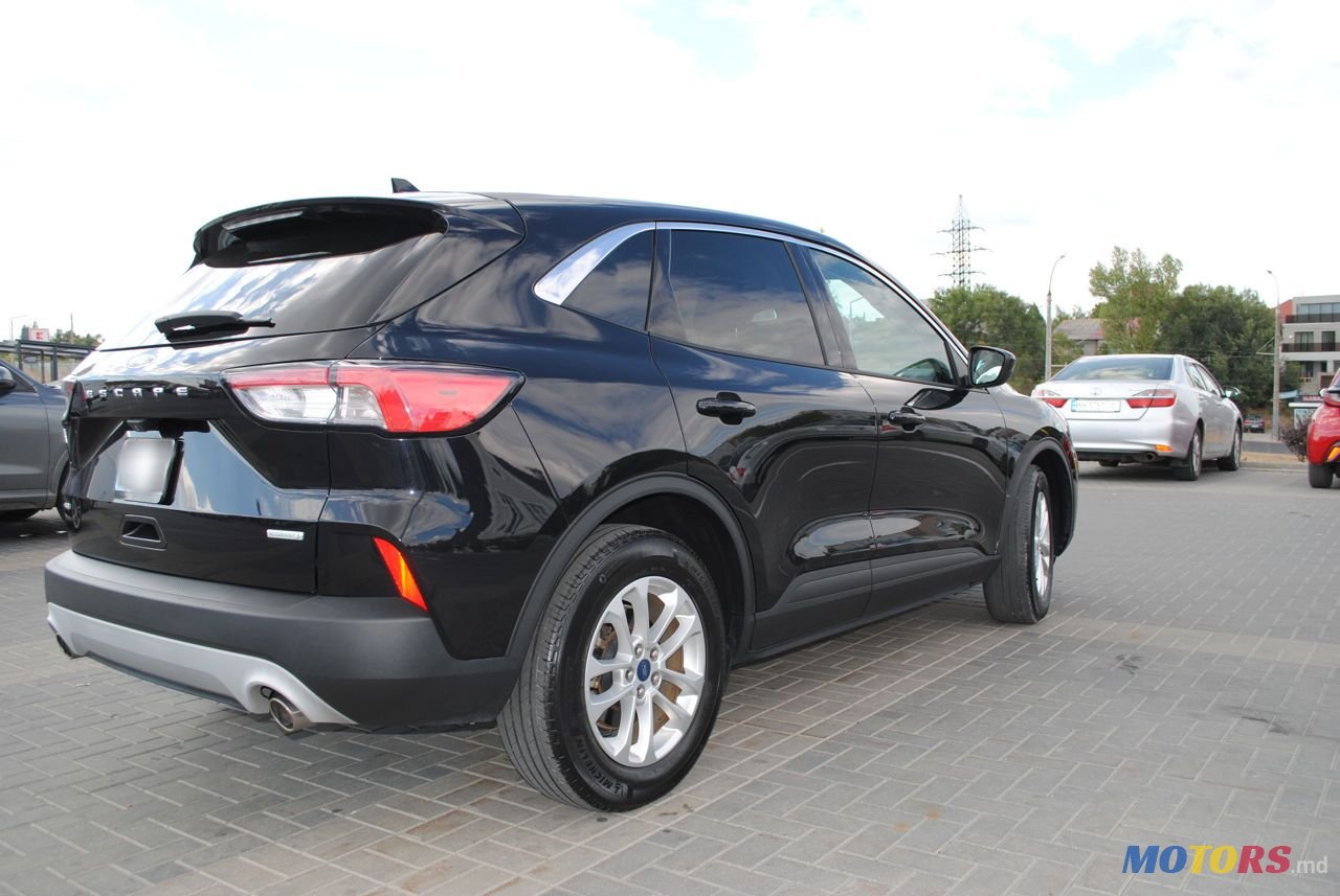2020' Ford Escape photo #5
