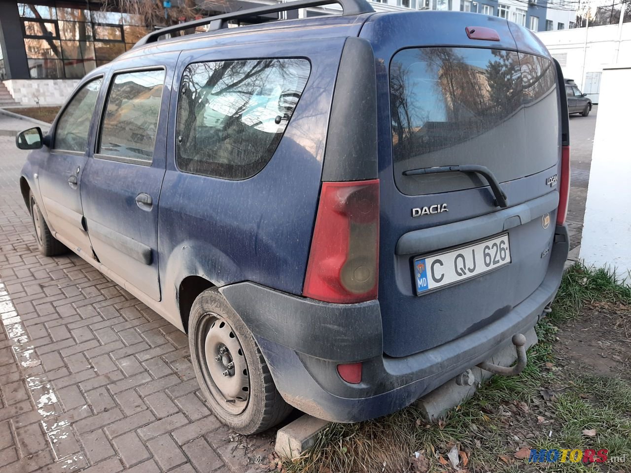 2007' Dacia Logan Mcv photo #3