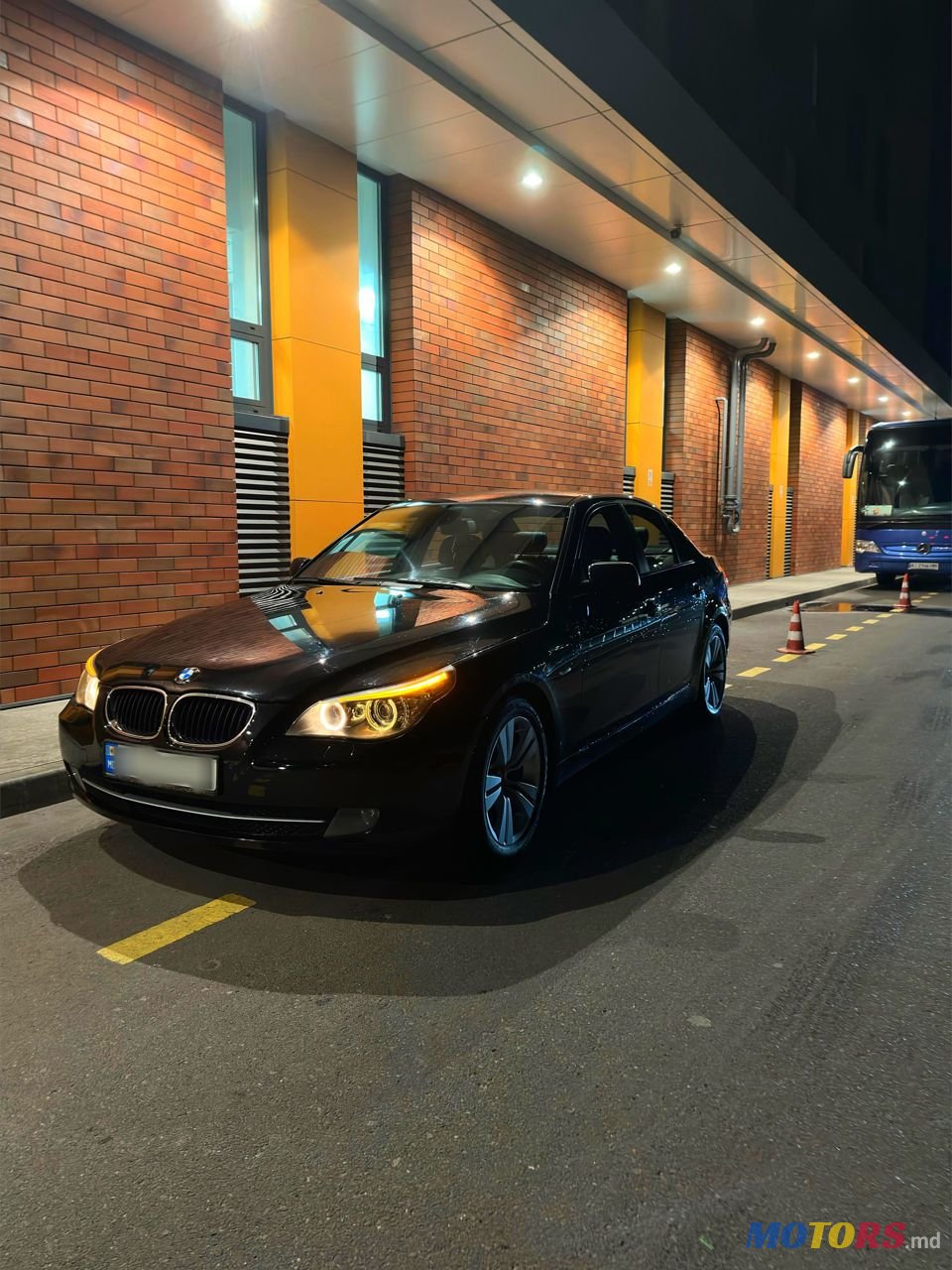 2008' BMW 5 Series photo #1