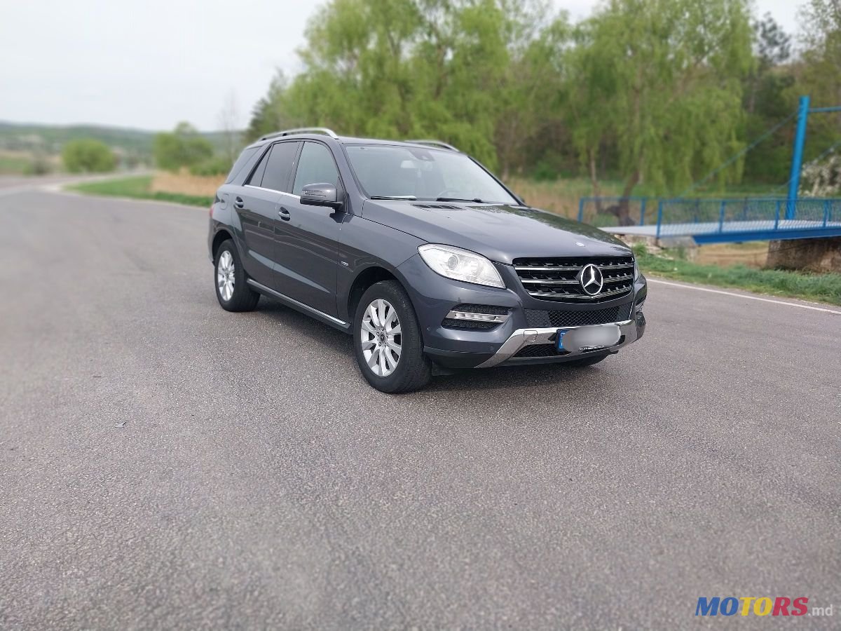 2012' Mercedes-Benz M-Class photo #2