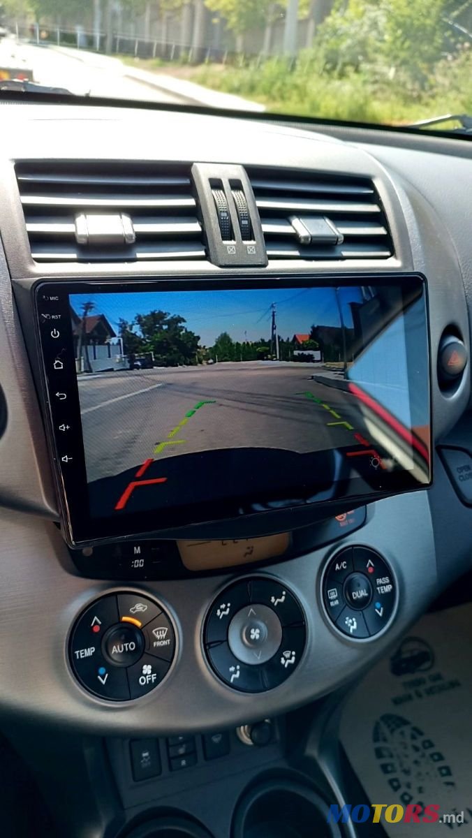 2011' Toyota RAV4 photo #6