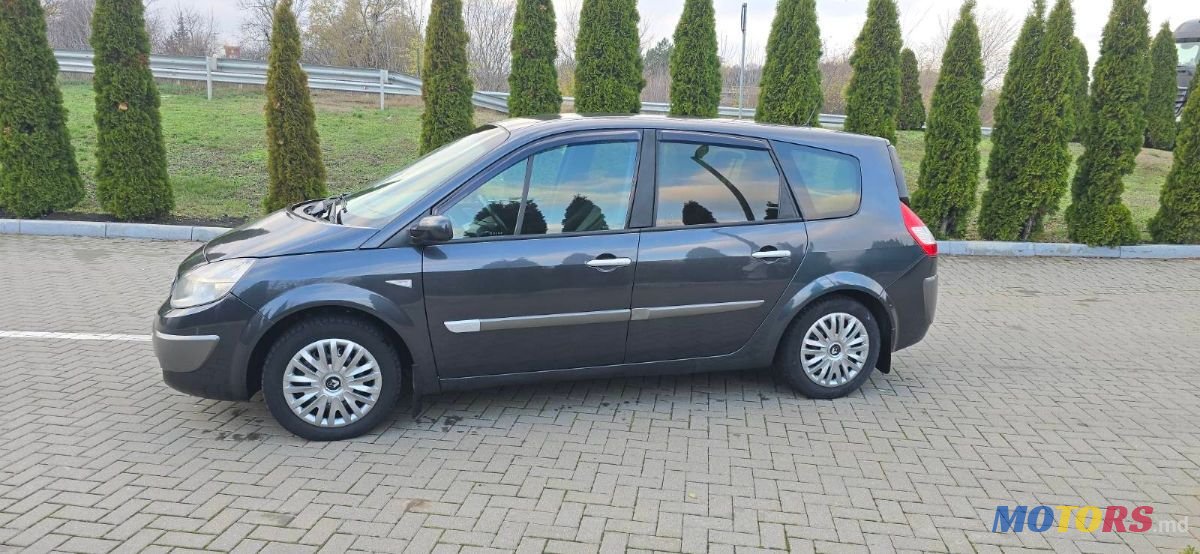 2006' Renault Grand Scenic photo #5