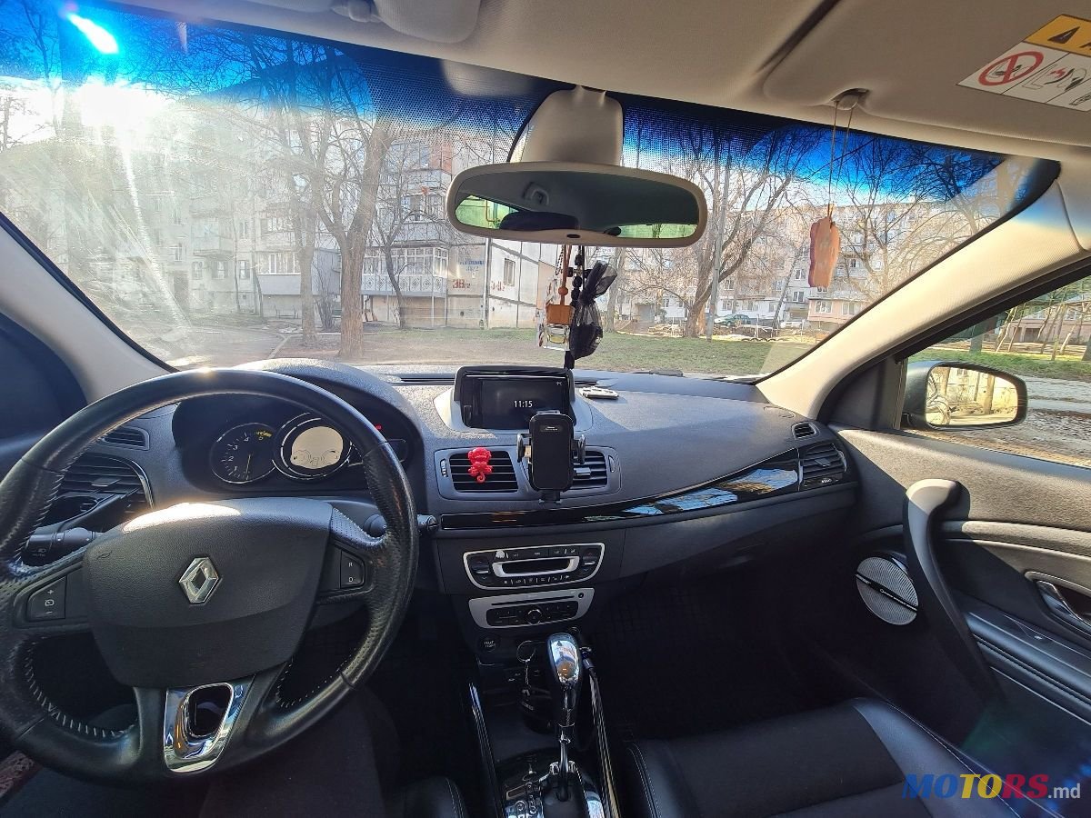 2015' Renault Megane photo #6