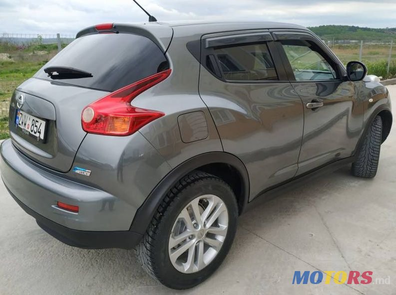 2010' Nissan Juke photo #4